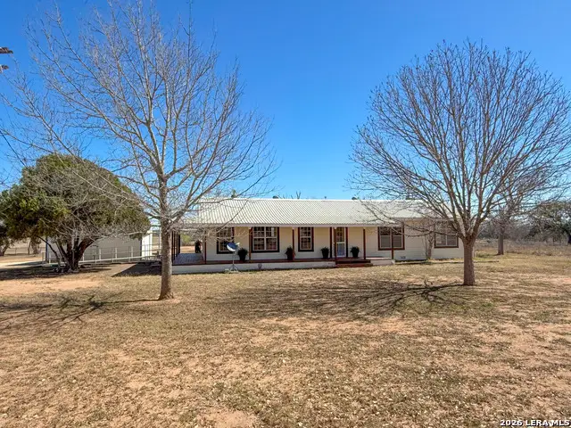 3962 State Hwy 173 S, Devine, TX 78016 - #1
