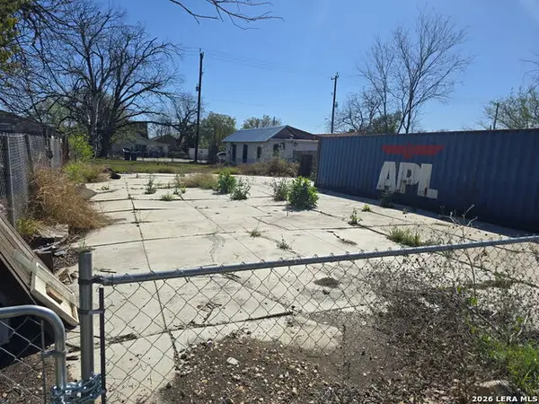 1011 Monterey, San Antonio, TX 78207