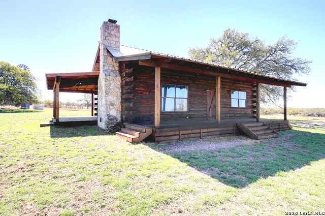2803 Zenner Ahrens, Fredericksburg, TX 78624 - #2