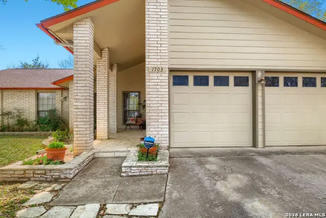 1703 Ashley Cir, San Antonio, TX 78232 - #2