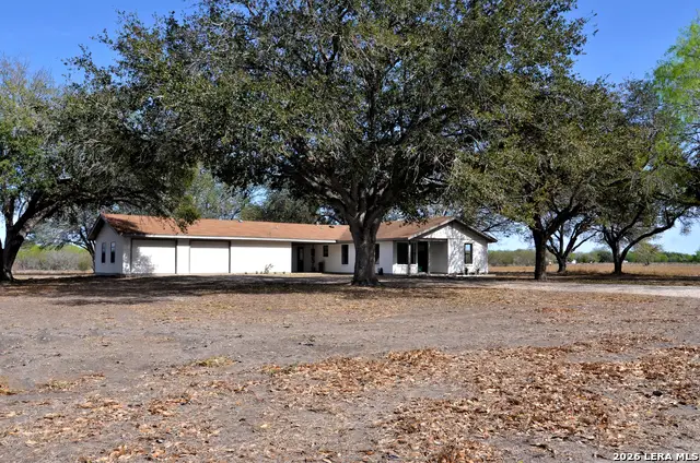 202 Ranch Rd, Mathis, TX 78368 - #1