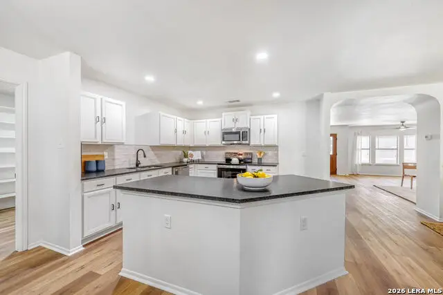 7059 Shadow Run, San Antonio, TX 78250 - #3