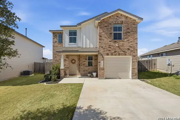 15638 Crimson Topaz, San Antonio, TX 78253