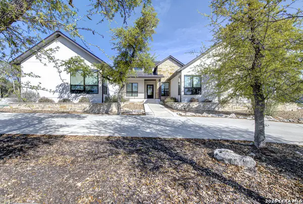 1319 Via Principale, New Braunfels, TX 78132