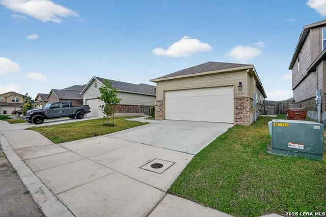 12915 Cicely Ct, Saint Hedwig, TX 78152 - #3