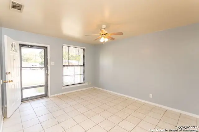 6023 Redbrook Dr, San Antonio, TX 78242 - #2