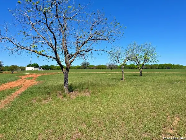 3265 Highway 97, Jourdanton, TX 78026