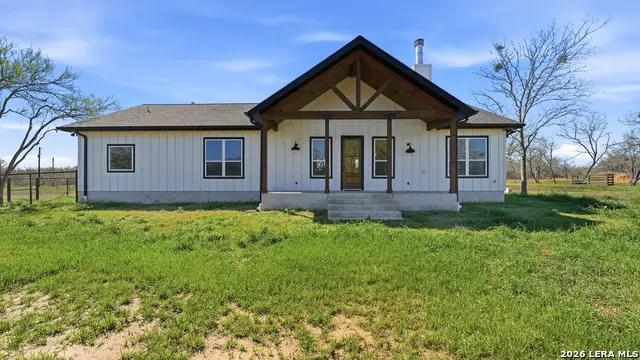 1130 Church, Seguin, TX 78155 - #2