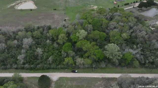 25 St, Hempstead, TX 77445 - #2