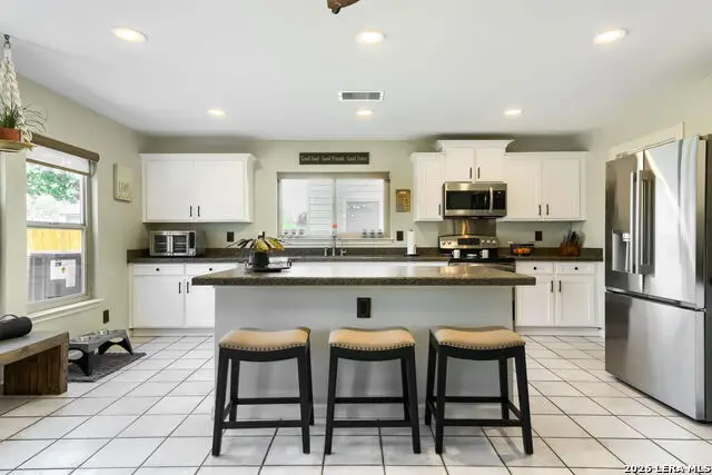 5811 Walnut Mill Dr, San Antonio, TX 78244 - #2