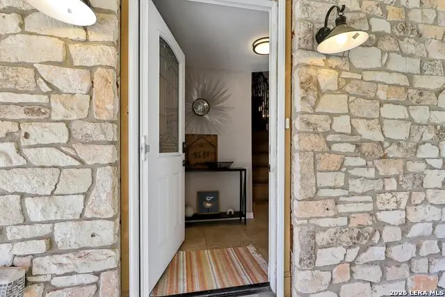 122 Nueces, Seguin, TX 78155 - #3