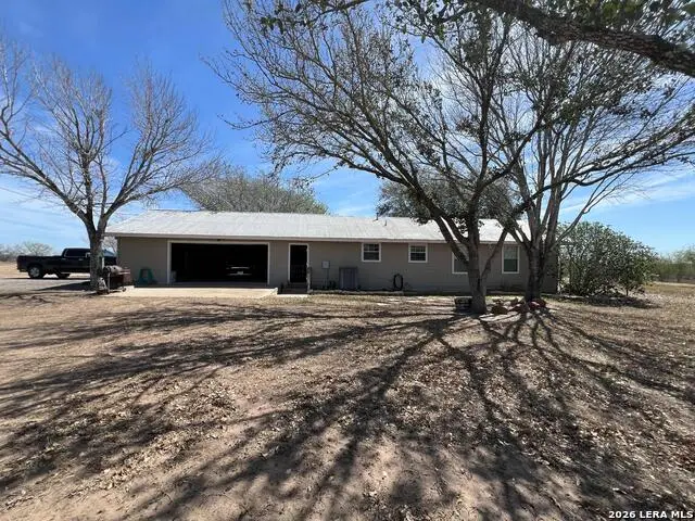 6617 Fm 882, Pettus Pawnee, TX 78119 - #1