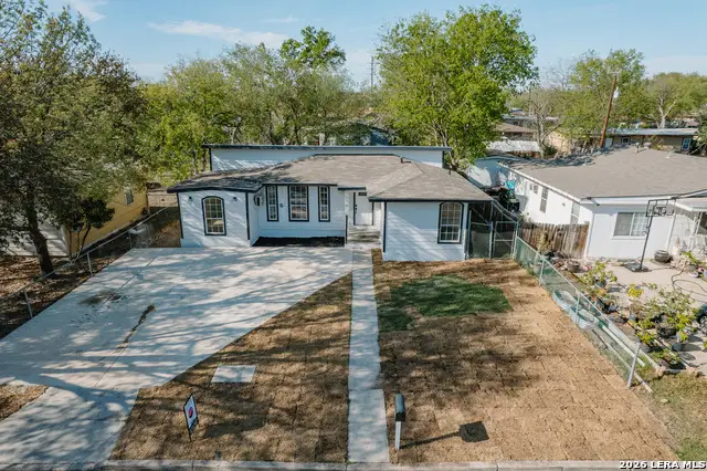 115 Huxley Dr, San Antonio, TX 78218 - #2