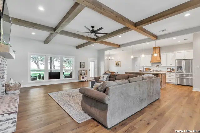 1026 Timbercrest, Pleasanton, TX 78064 - #3