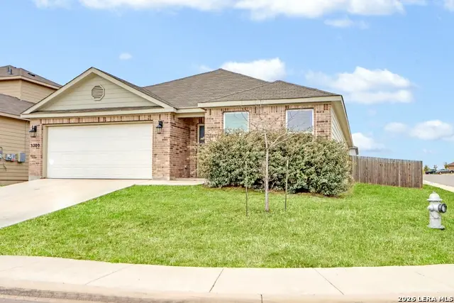 3200 Broad View, Seguin, TX 78155 - #1