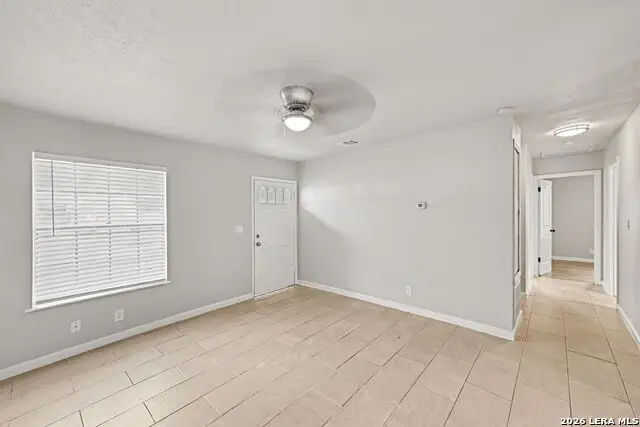 6034 Castle Hunt, San Antonio, TX 78218 - #3