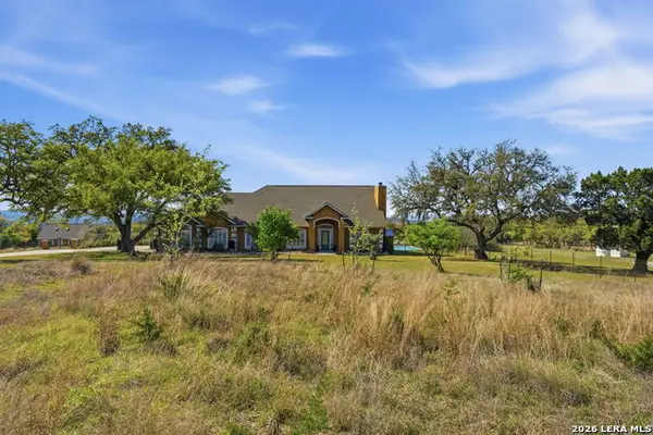 108 Agarita Court, Boerne, TX 78006