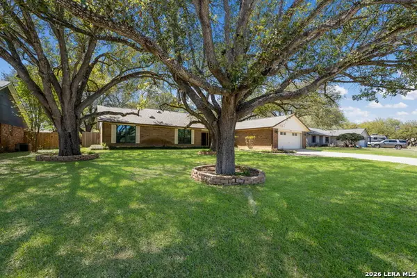 1115 Cardinal, Pleasanton, TX 78064