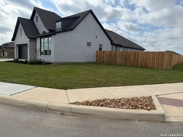 114 Cherrybark Oak, Castroville, TX 78009 - #2