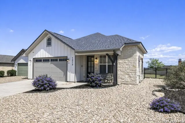 1073 Roanoke, Kerrville, TX 78028 - #2