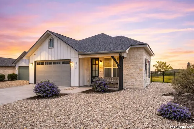 1073 Roanoke, Kerrville, TX 78028 - #3