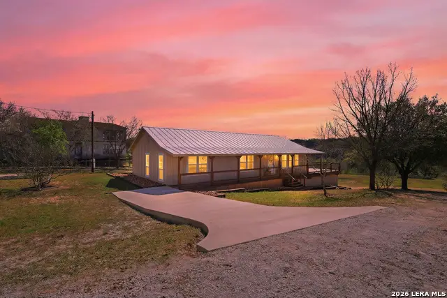 1333 Comanche Path, Bandera, TX 78003 - #3