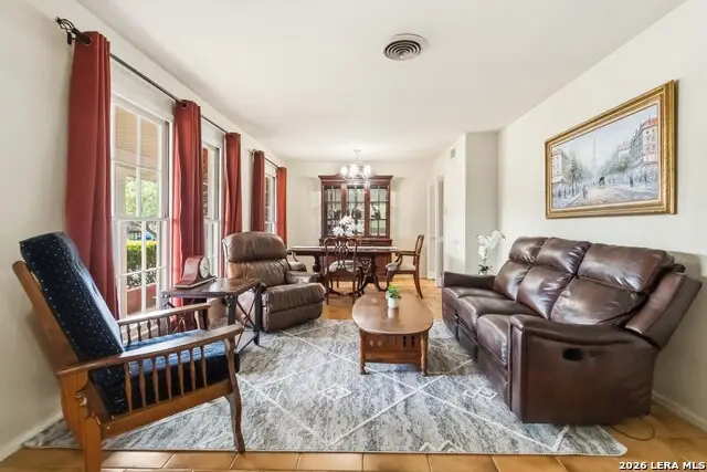 1003 Melissa Dr, San Antonio, TX 78213 - #3