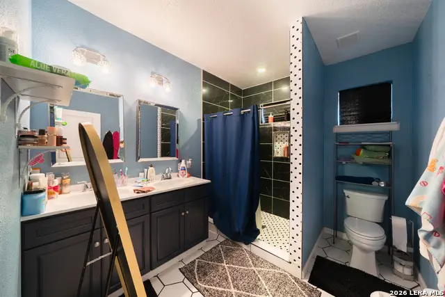 5209 Irola Dr, Schertz, TX 78108 - #3