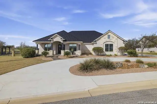 1020 Cielo Dr, Kerrville, TX 78028 - #1