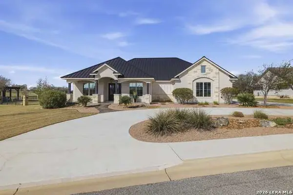 1020 Cielo Dr, Kerrville, TX 78028