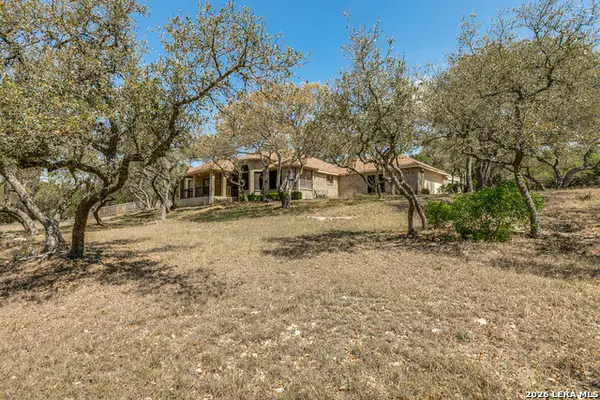 2577 John Charles, Bulverde, TX 78163