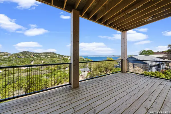 1123 Ledge Path, Canyon Lake, TX 78133