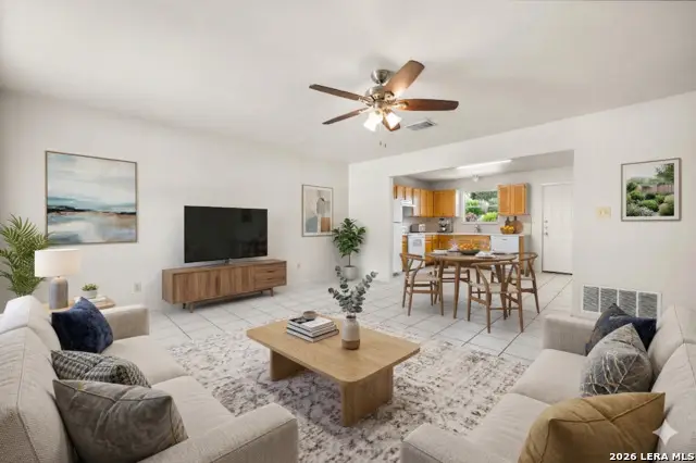 1118 W Goodwin, Pleasanton, TX 78064 - #2