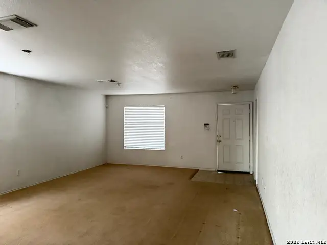 1310 Sunbend Fls, San Antonio, TX 78224 - #3