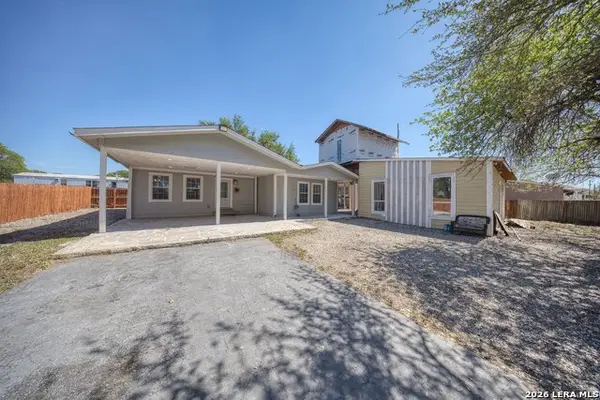 22818 Hickory Shadow, Elmendorf, TX 78112