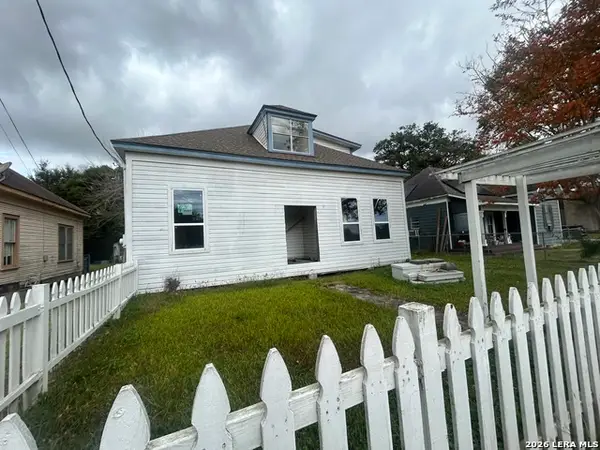 1004 Cherry, Orange, TX 77630