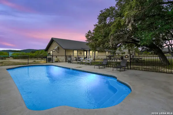 19 Wisteria Way, ConCan, TX 78838