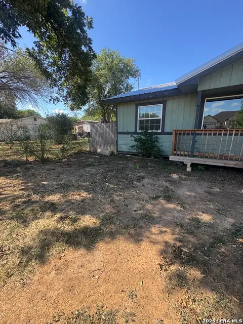 818 W Brazos, Pearsall, TX 78061 - #2