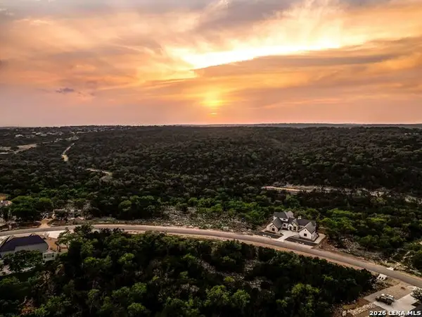 1333 Powder Ridge, New Braunfels, TX 78132