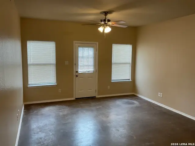 10802 Mathom Landing, Universal City, TX 78148 - #3