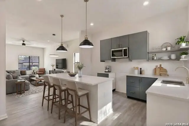 151 Vine St, San Antonio, TX 78210 - #3