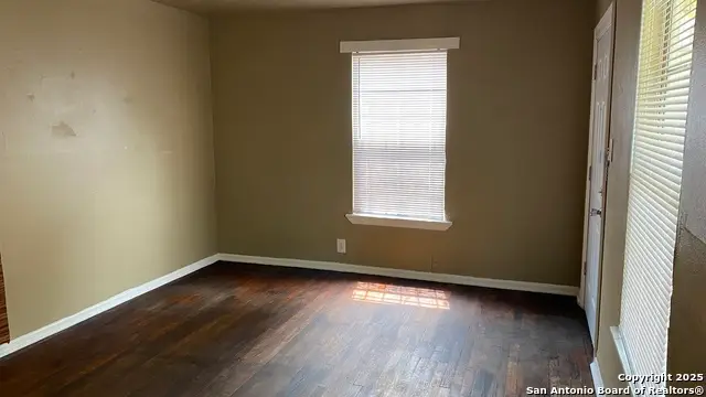 1222 Gardina, San Antonio, TX 78201 - #3