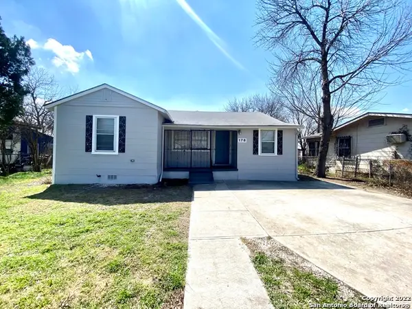 178 Sweetbriar, San Antonio, TX 78228