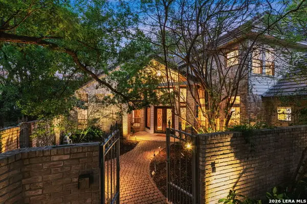 9 Scarborough Square, San Antonio, TX 78218