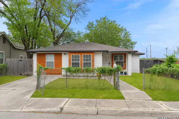 320 Sharer, San Antonio, TX 78208