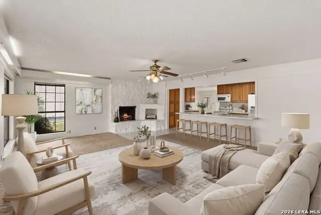 1309 E Zipp, New Braunfels, TX 78130 - #2