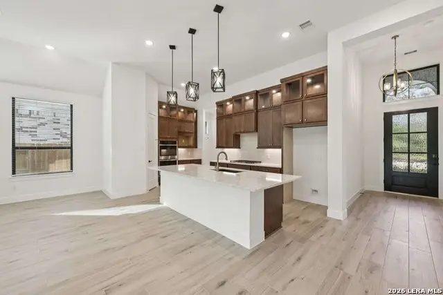 292 Mountain Oak, Castroville, TX 78009 - #2