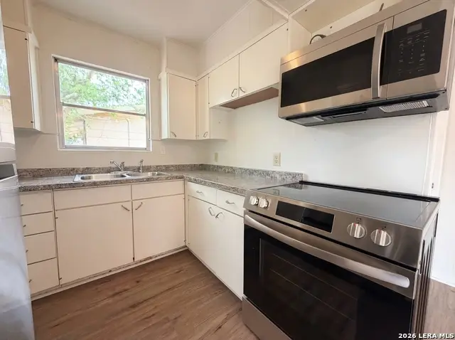 125 Scott, Universal City, TX 78148 - #2