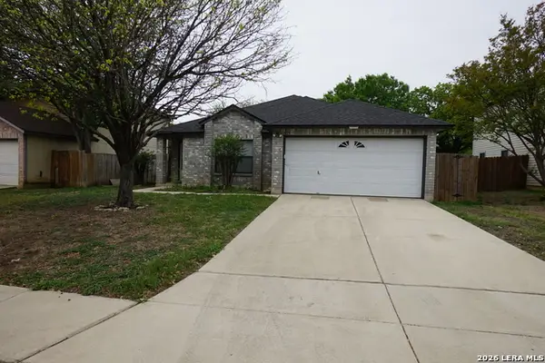 7903 Bowens Crossing St, San Antonio, TX 78250