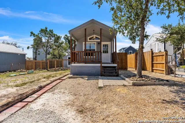 2046 Dry Creek, Canyon Lake, TX 78133 - #2